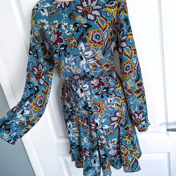 Long Sleeve Floral Print Dress by Emma & Michele- Size M - Picture 2 of 6